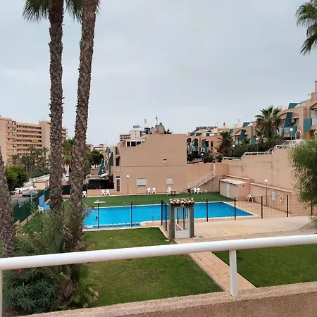 Gasthof With Stunning Sea Views, Just One Street From The Torrevieja